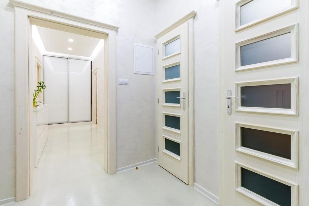Stylish Apartment 5 Minutes Walk From City Center 프라하 외부 사진