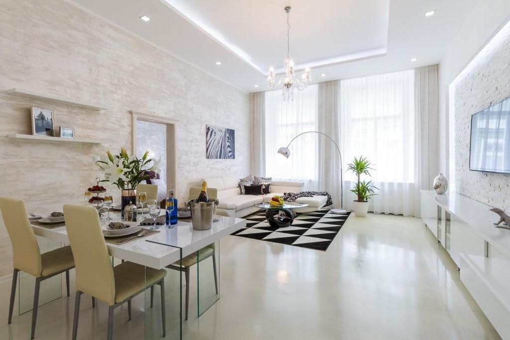 Stylish Apartment 5 Minutes Walk From City Center 프라하 외부 사진